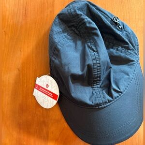 LULULEMON Women’s Go the distance running hat Black NWT